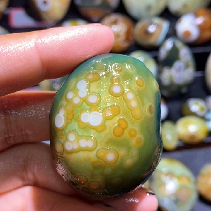 未镶嵌玛瑙/玉髓珠宝奇石