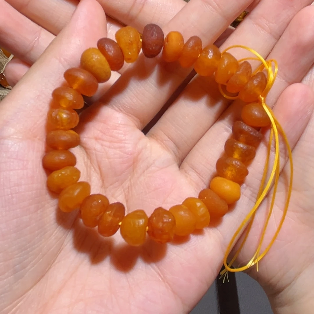 青***春琥珀颈饰未镶嵌蜜蜡盘缠手串