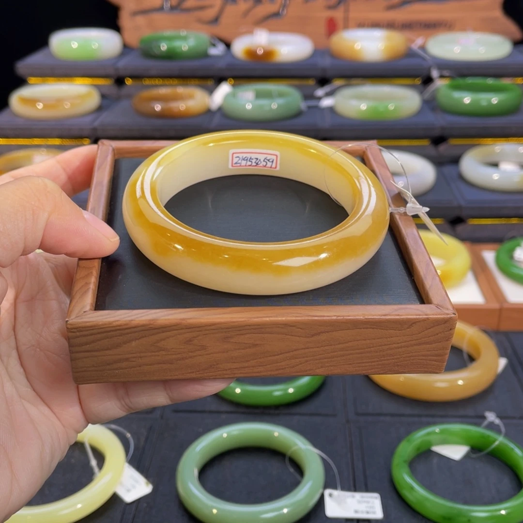 和田玉未镶嵌手镯-奶盖糖！黄金糖57