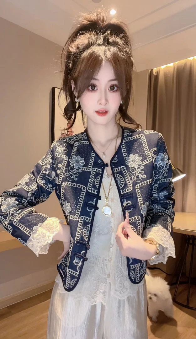 【蓝莲花】设计感蕾丝刺绣气质新中式外套洋气长袖亮片提花春季女
