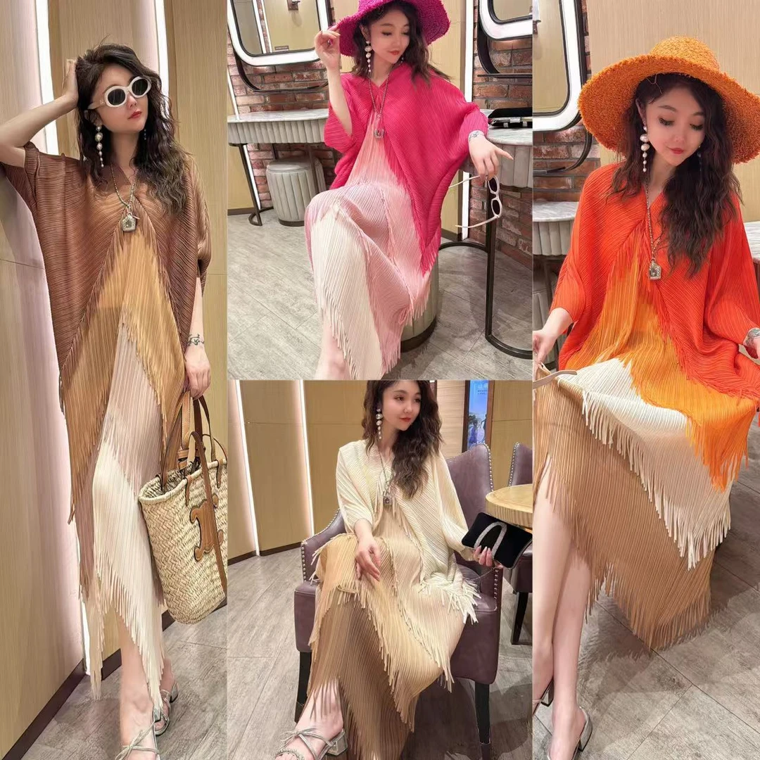 2037新款气质时尚V领穗穗拼接渐变百褶连衣裙