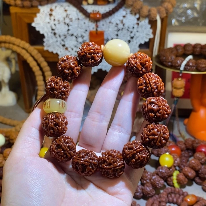 金刚菩提手串186玉华满蜂窝羊角➕平安扣