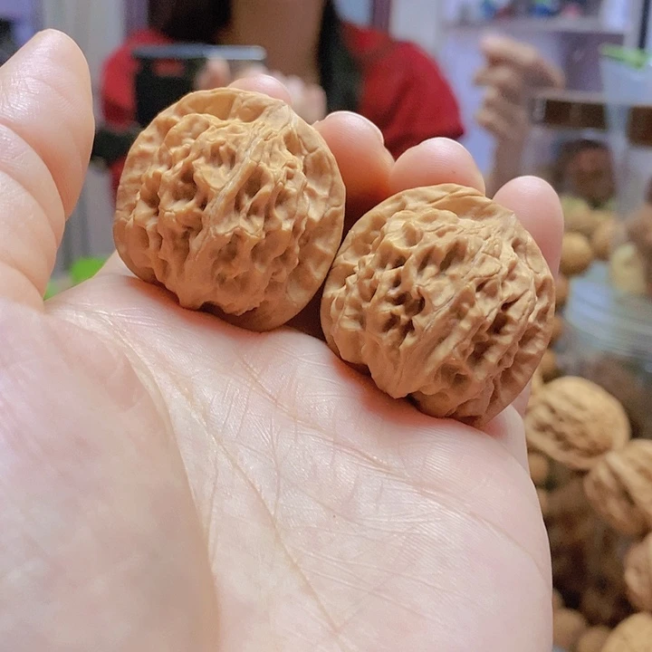 【闪购商品】文玩核桃把件33.5天地小众