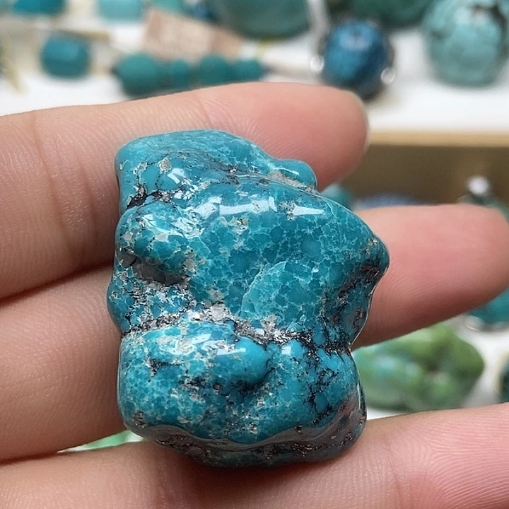 未镶嵌绿松石颈饰