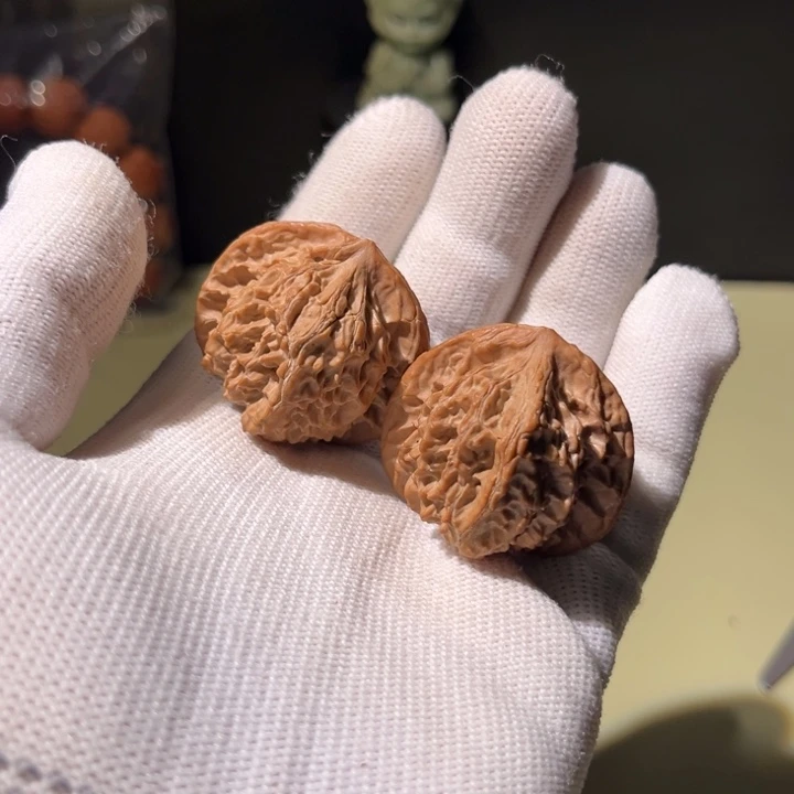 文玩核桃手串…………3