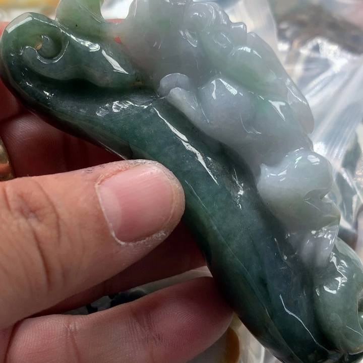 翡翠未镶嵌颈饰保真天然a货翡翠