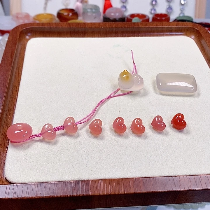 锅***战未镶嵌颈饰玛瑙/玉髓
