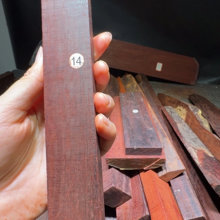 檀香紫檀（小叶紫檀）