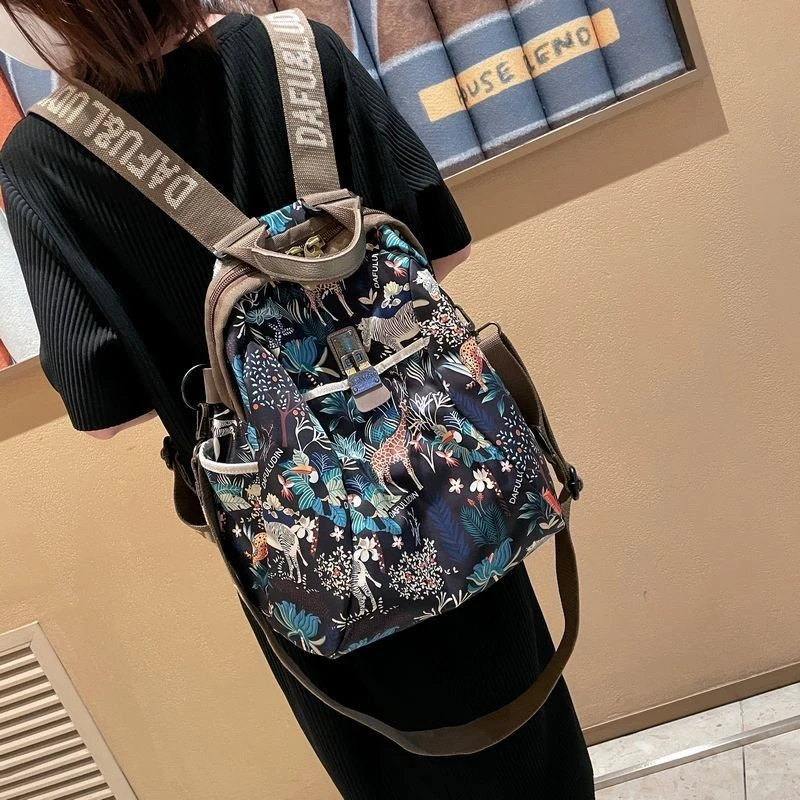 小米有品牛津布防水双肩包女2025新款轻便时尚外出女士背包旅游洋