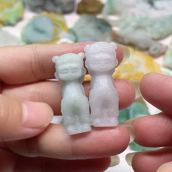 定制翡翠未镶嵌翡翠