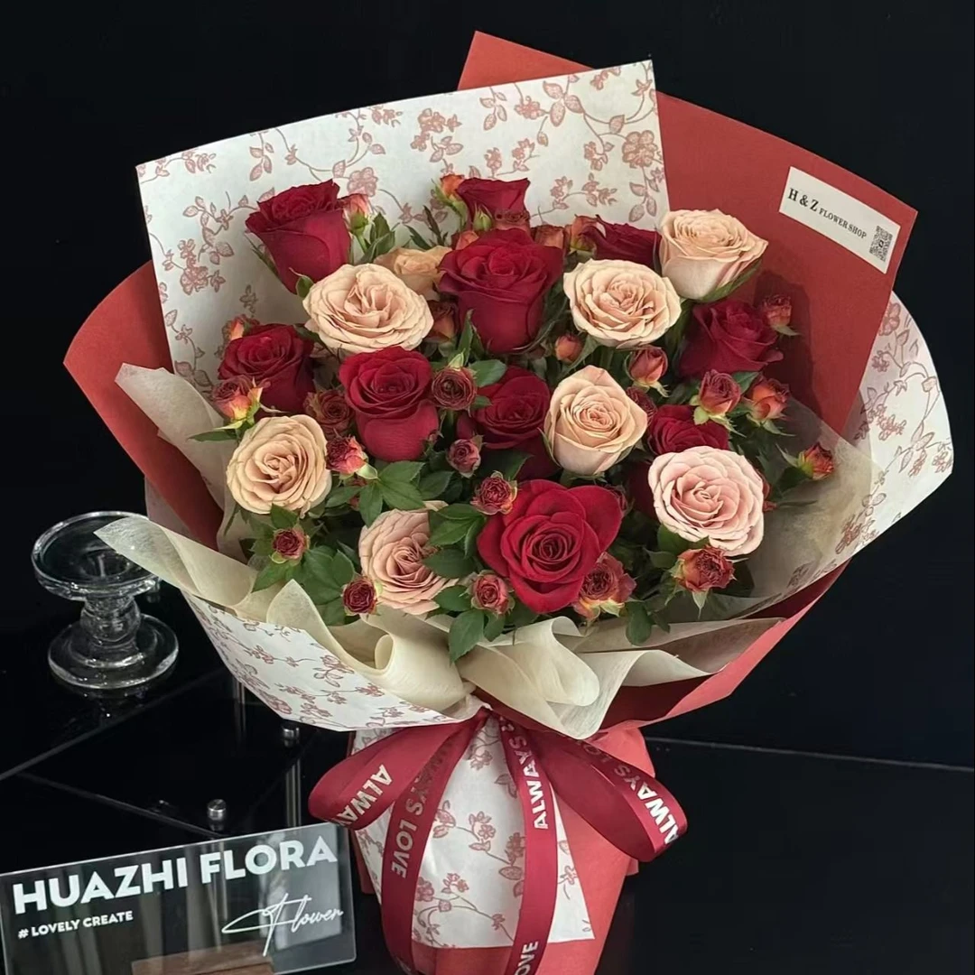 【祝我们都好在新的一年】红玫瑰混搭卡布奇诺鲜花花束送女友送爱人送朋友花店送花上门