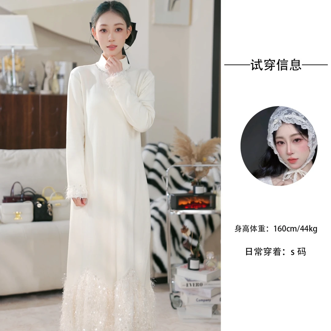 Nash/奈希 加绒亮片流苏2025秋季高领蕾丝内搭长裙白雪公主风
