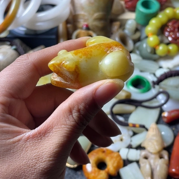 和田玉未镶嵌吊坠(不含链)