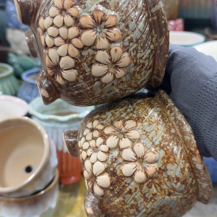 凑9块包邮，有孔，陶瓷花盆