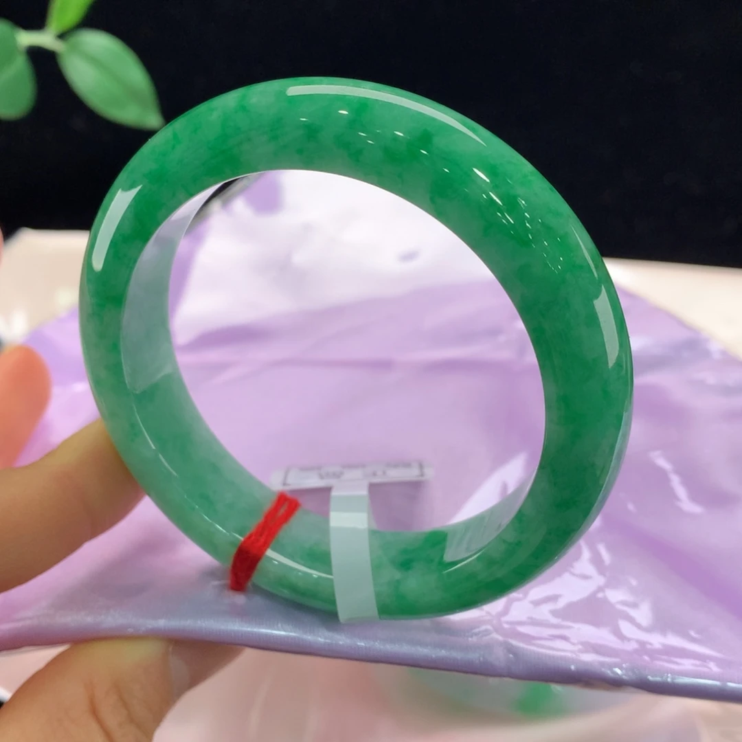 翡翠未镶嵌手镯0149