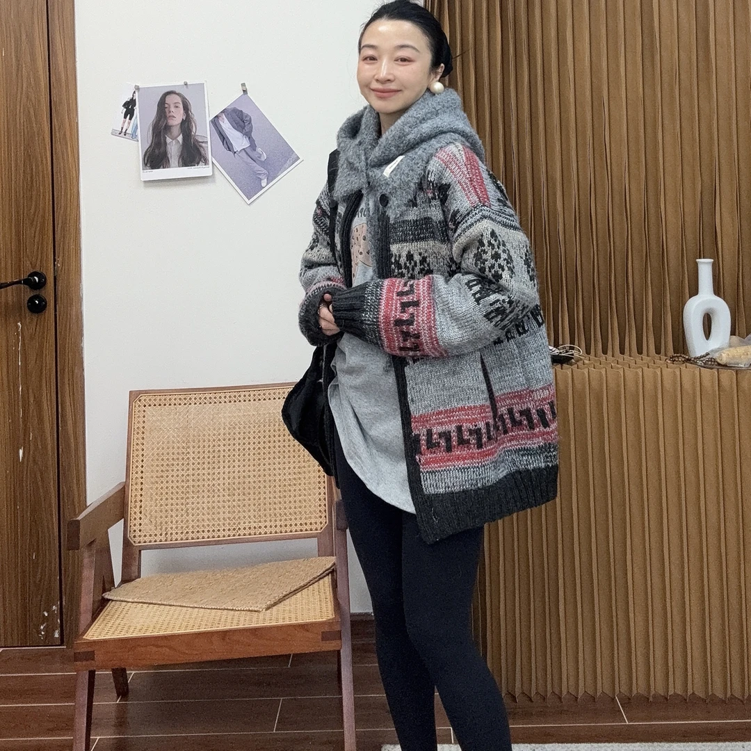 （四喜）圣诞秋冬复古拼色针织开衫慵懒风毛衣外套