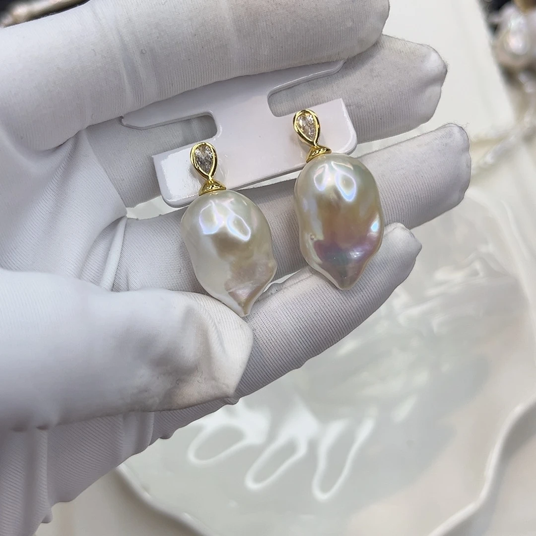 淡水珍珠耳饰合金