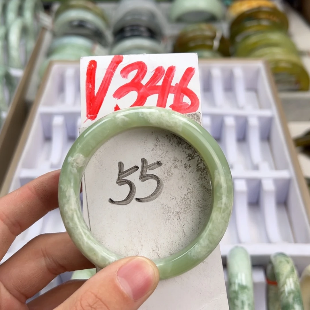 岫玉手镯未镶嵌天然岫玉微瑕