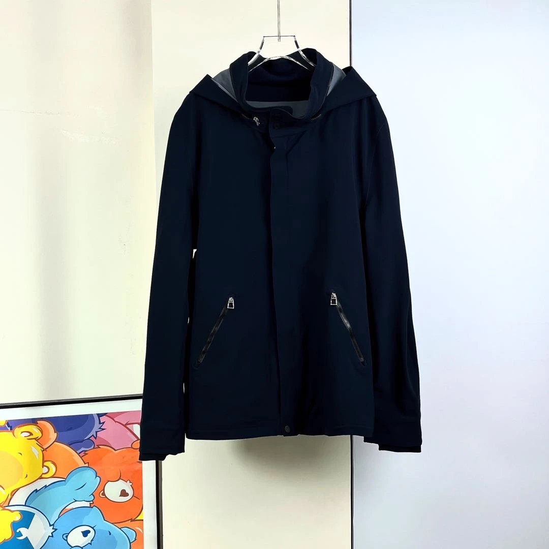 99新/Hermes /爱马仕/拉链连帽外套 /XXL码/Xsp37437