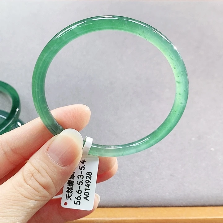 【闪购商品】未镶嵌手镯翡翠