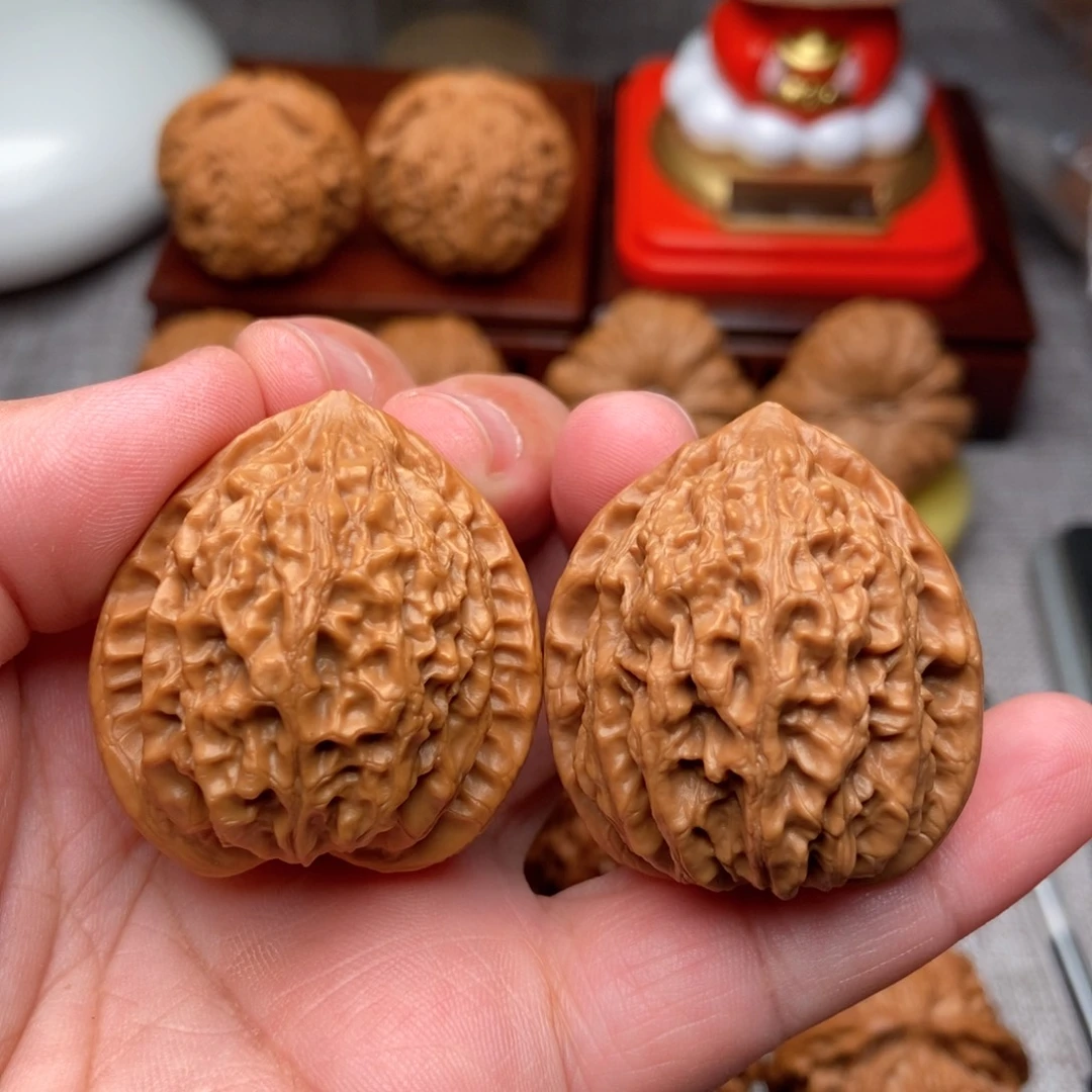 文玩核桃把件35.8全品绝配金牛
