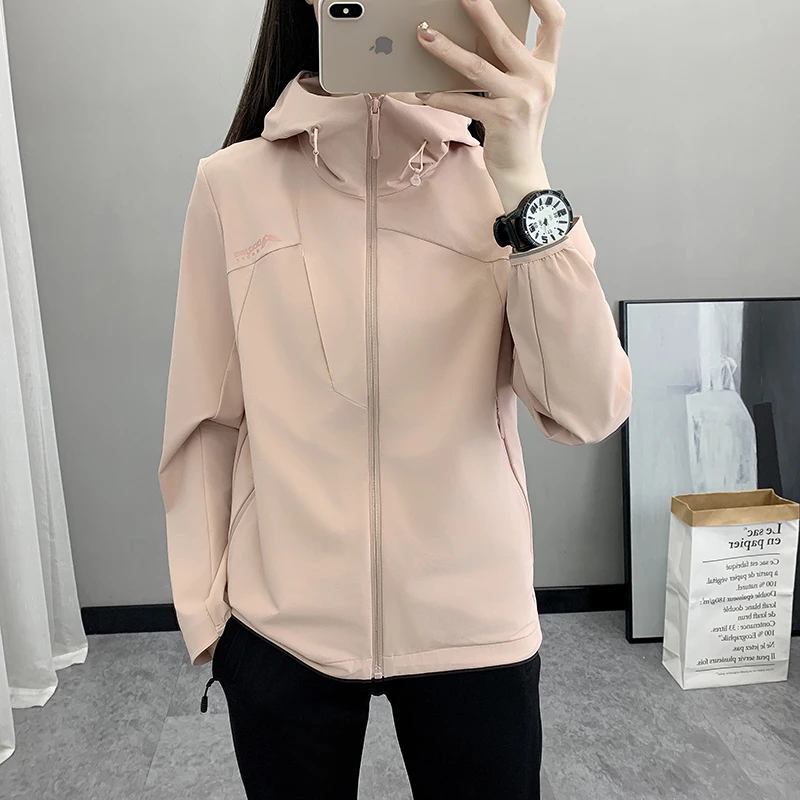 春夏女户外运动薄款透气连帽防风防水冲锋衣外套徒步旅游防晒风衣