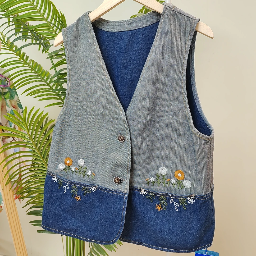 【时尚拼接牛仔刺绣口袋马甲】2703