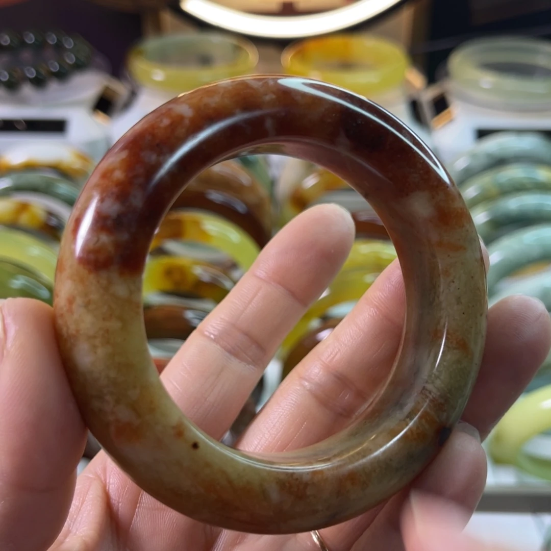 心***飘蛇纹石玉未镶嵌手镯