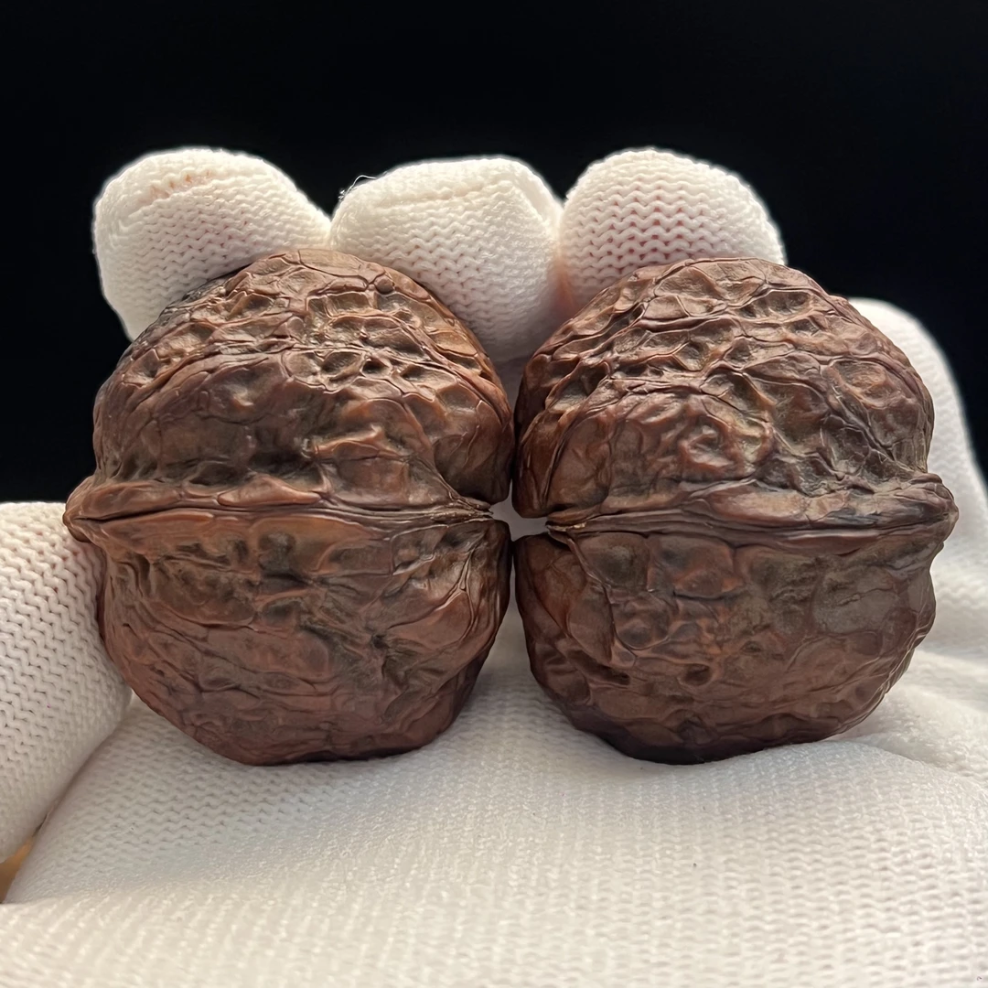 41mm七彩元宝蟾-云南天然文玩铁核桃手把件一物一图产地直发
