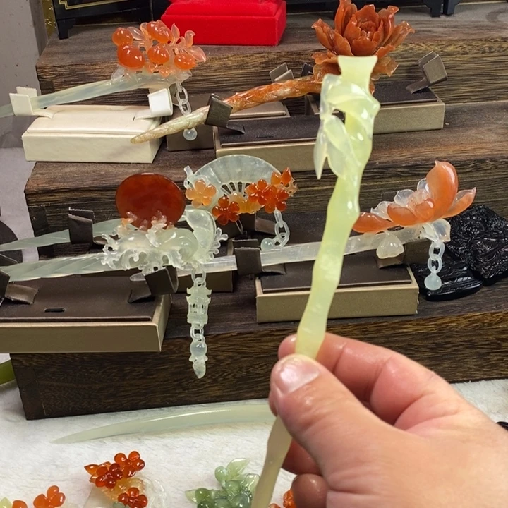 蛇纹石玉合金发饰