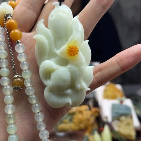 岫玉挂件未镶嵌挂件