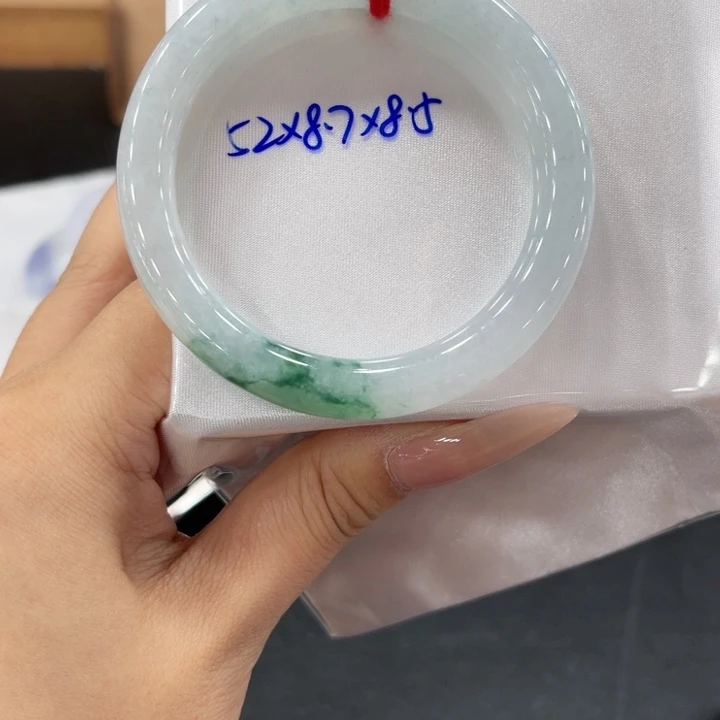 未镶嵌手镯翡翠翡翠