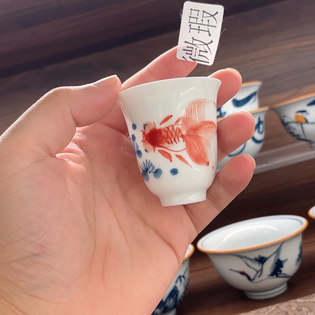 釉下手绘茶具微瑕
