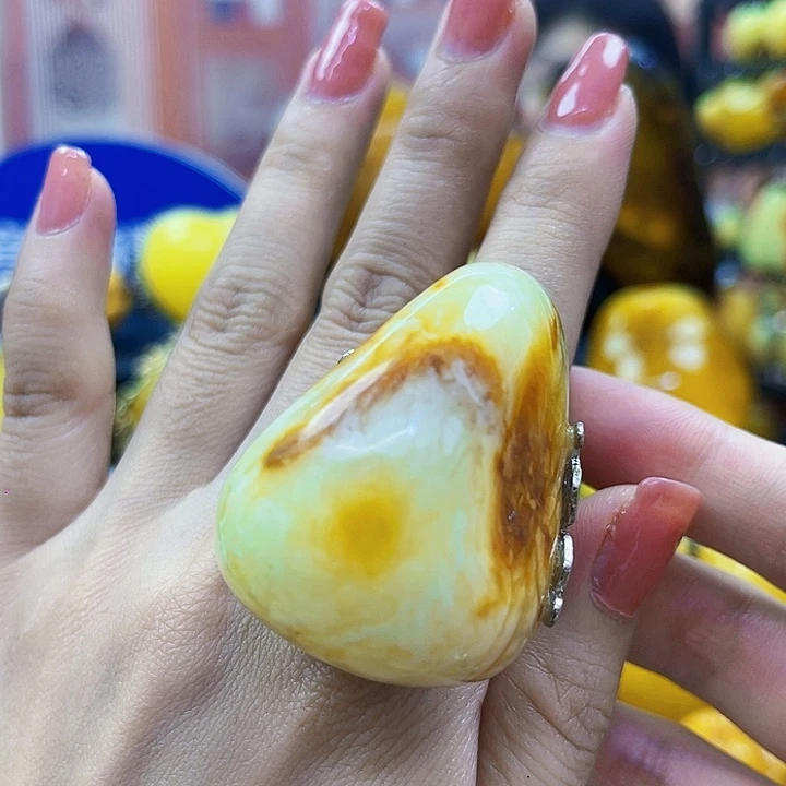 琥珀颈饰银S925镶嵌戒指