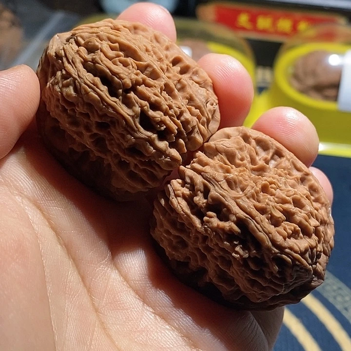【闪购商品】吊坠文玩核桃南疆石