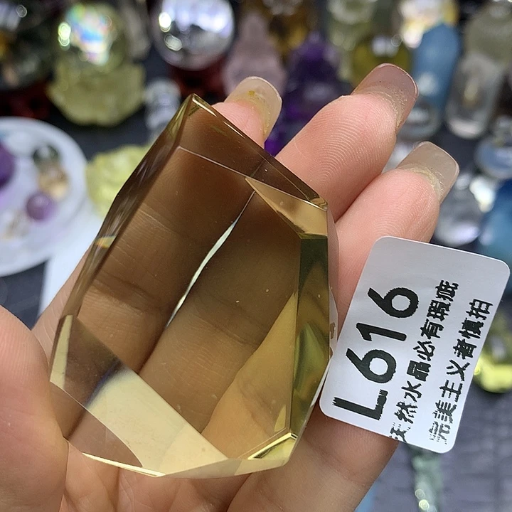 未镶嵌珠宝半成品水晶