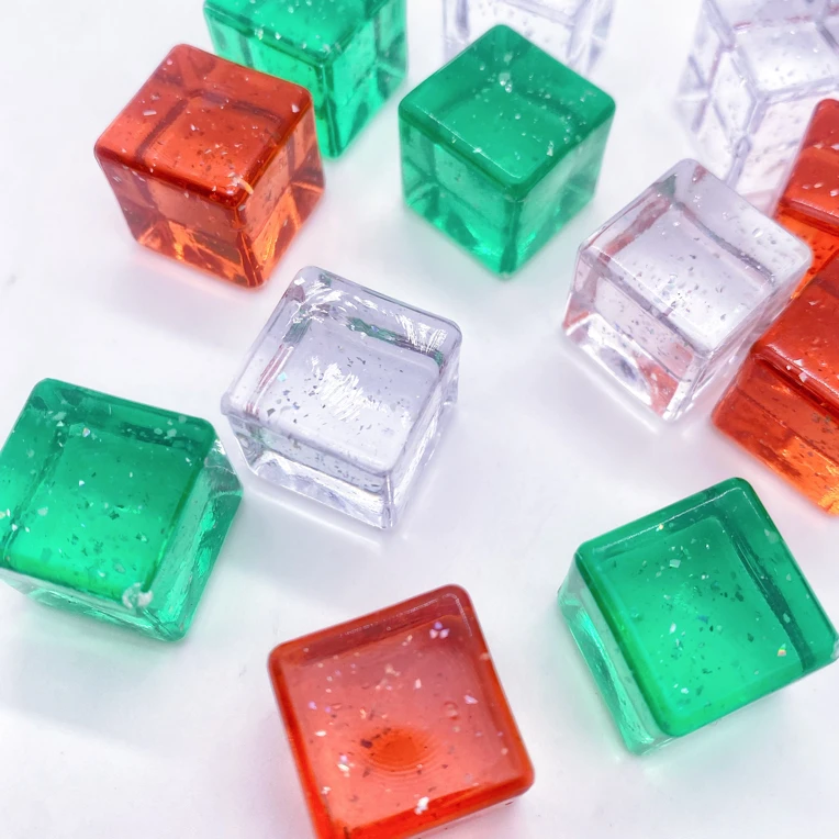 发光炫彩1.8cm圣诞绿夜光星空冰块DIY摆件桌面摆件迷你彩色树脂