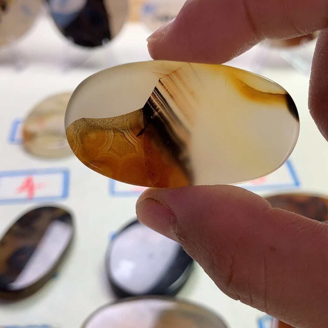 未镶嵌玛瑙/玉髓珠宝半成品