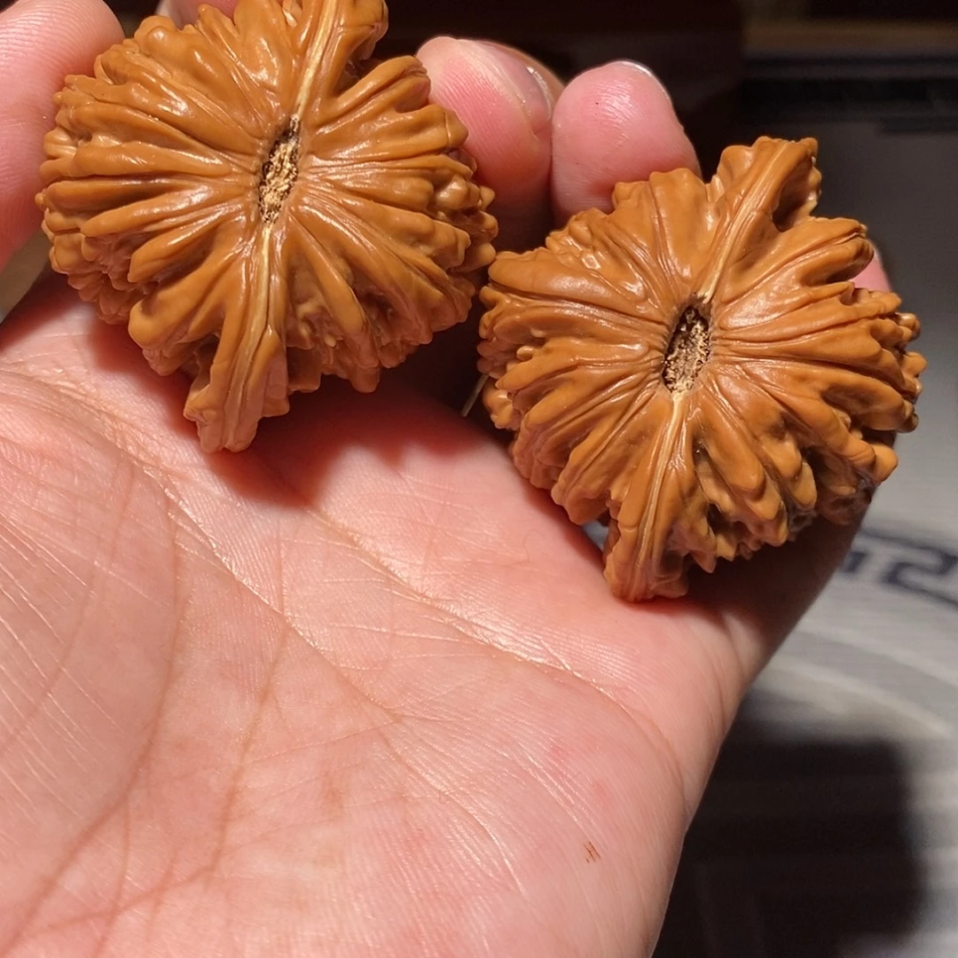 文玩核桃把件006四座楼48尺全品大克重大尺寸