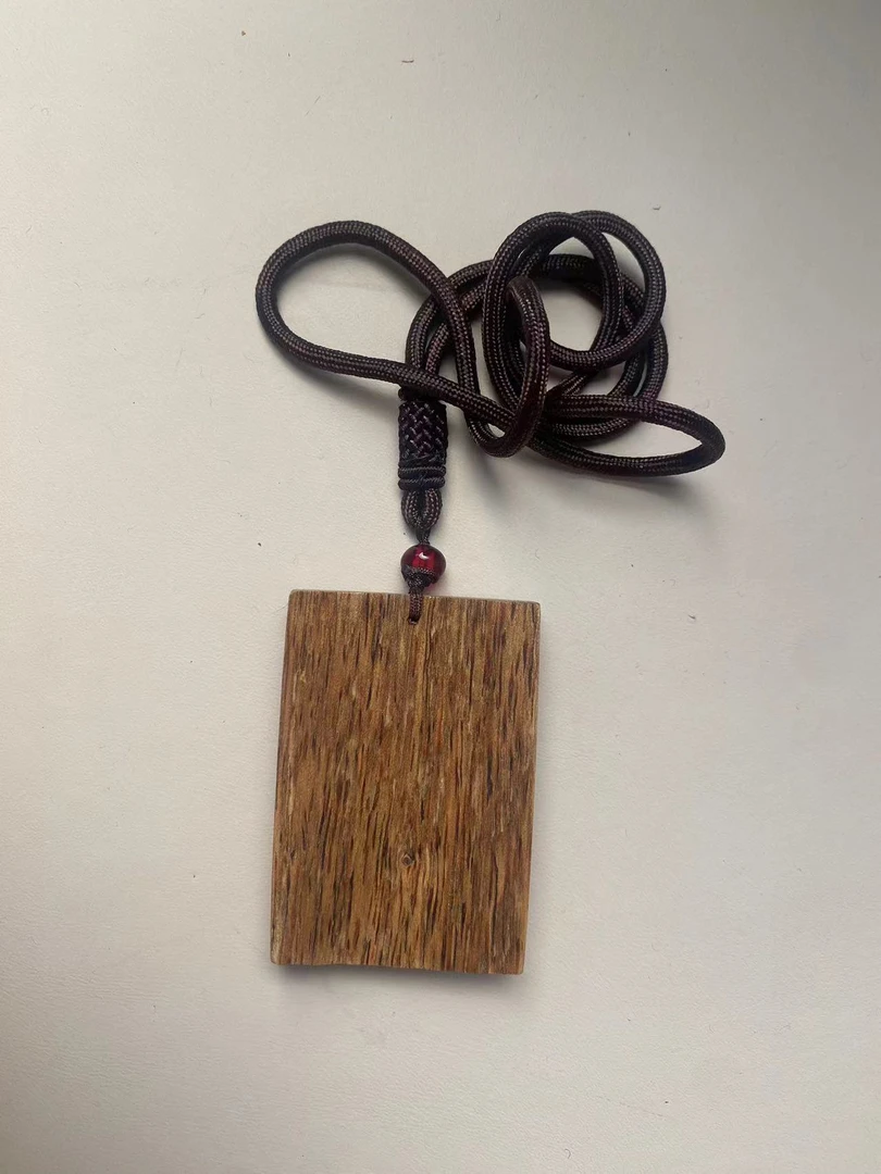 沉香加里曼丹吊坠