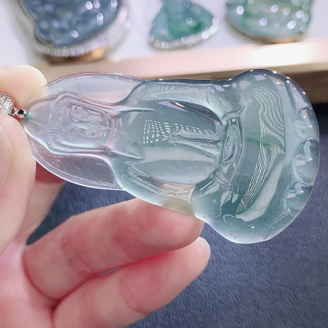 翡翠未镶嵌挂件翡翠