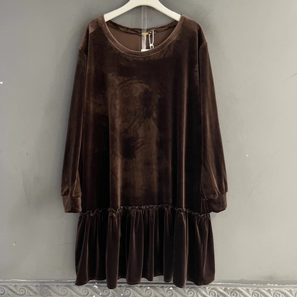 爆款连衣裙大码宽松遮肚显瘦秋冬百搭洋气