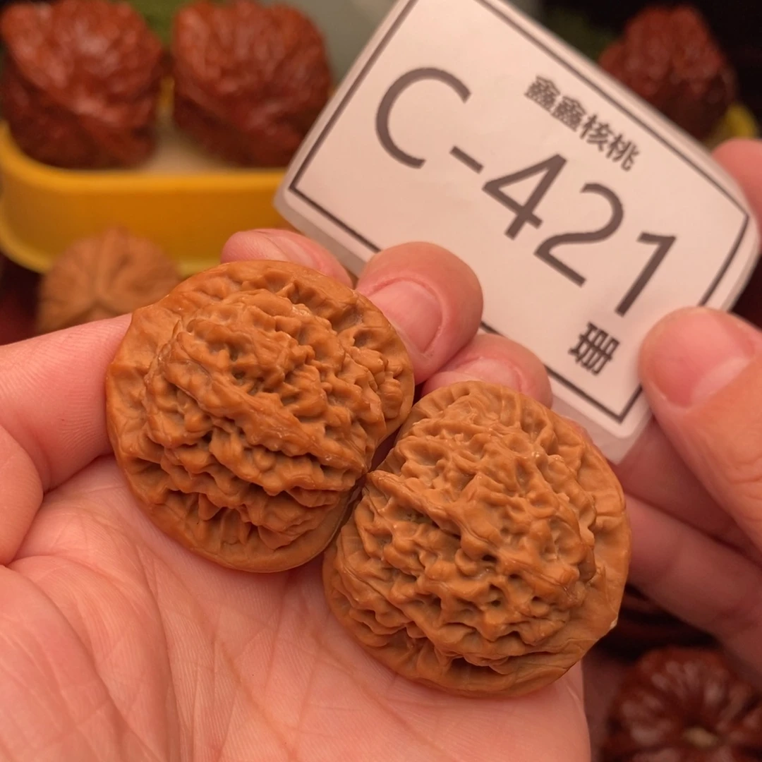 桃核把件秦闷32…..