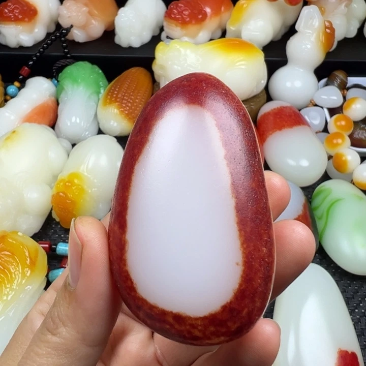 新疆戈壁五彩石金丝