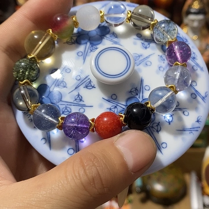 瓷器工艺精湛精细