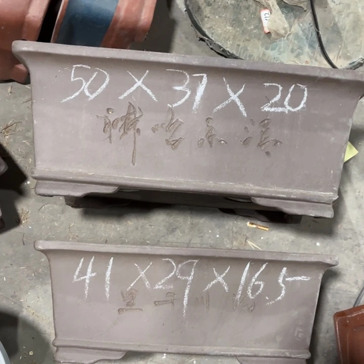紫砂花盆   118-2。