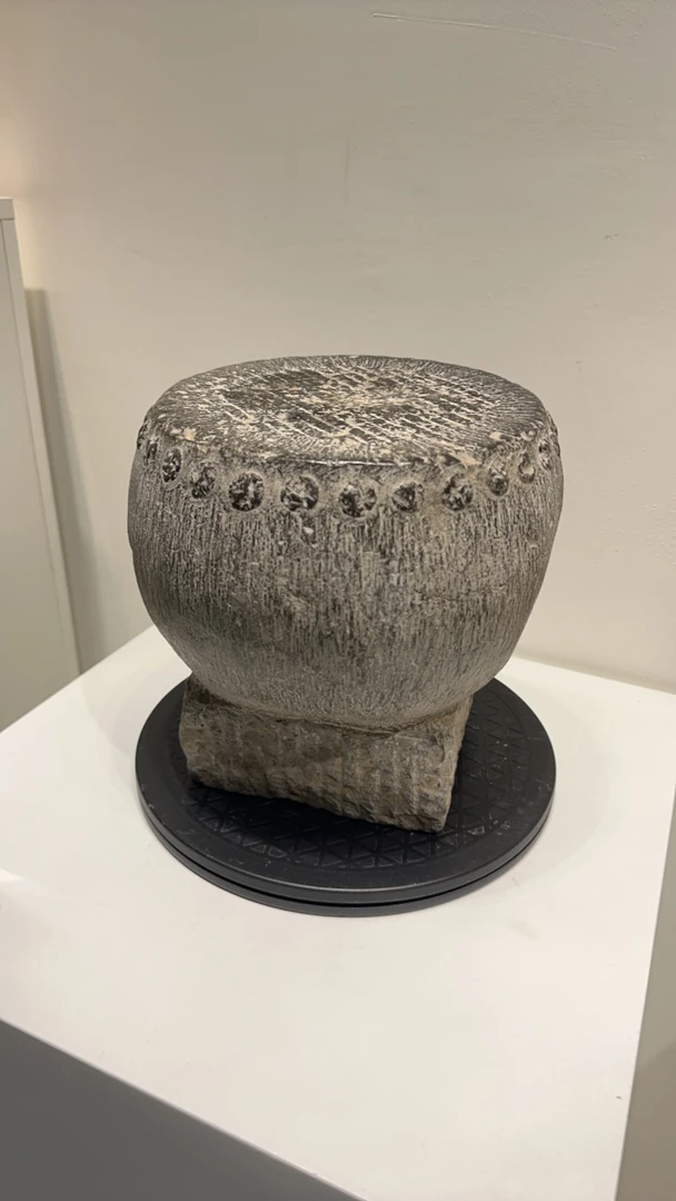 孤品案头石鼓摆件