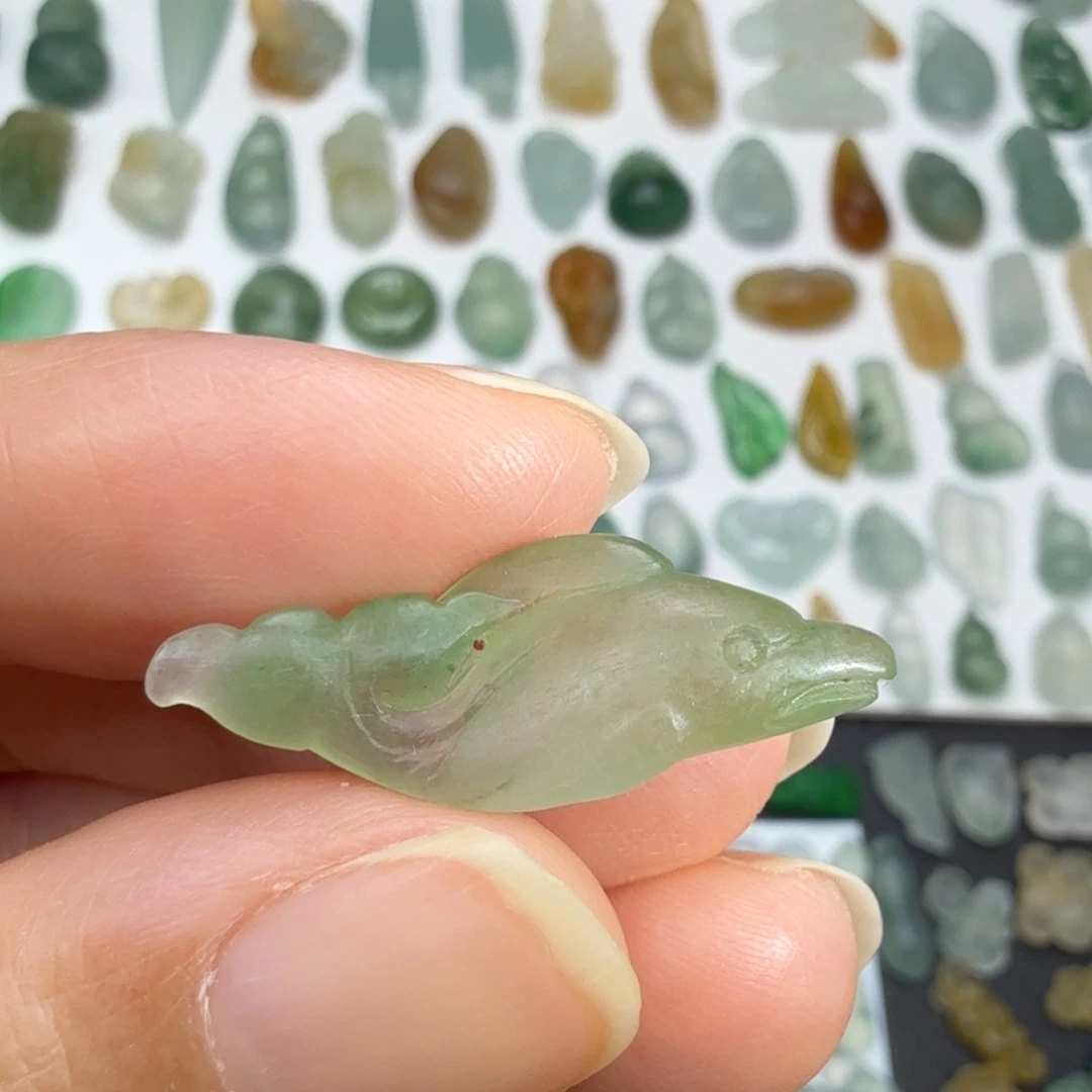 定制翡翠未镶嵌海豚