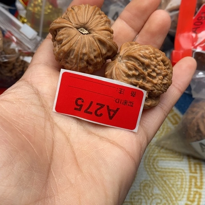 文玩核桃吊坠核桃