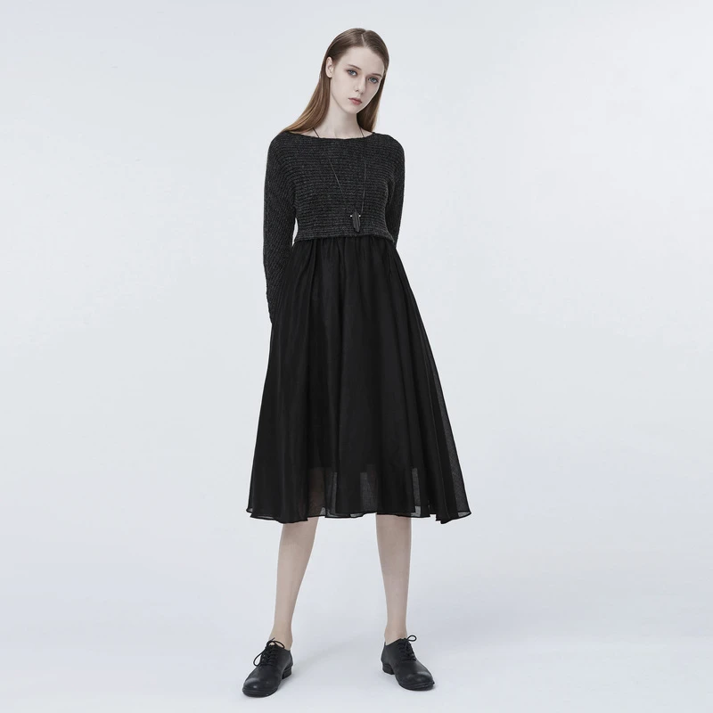 圣迪奥女士春正品休闲时尚圆领撞色拼接连衣裙S20381204